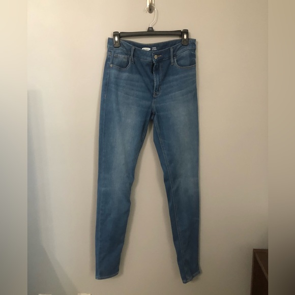 LIKE NEW OLD NAVY ROCKSTAR SKINNY JEANS SZ 7 - Picture 4 of 5
